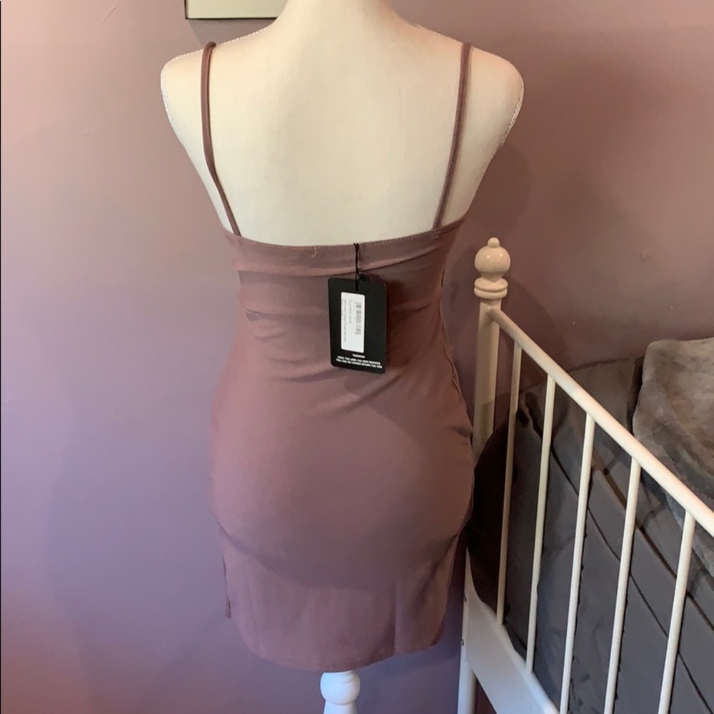 Dress - Picture 2 of 4